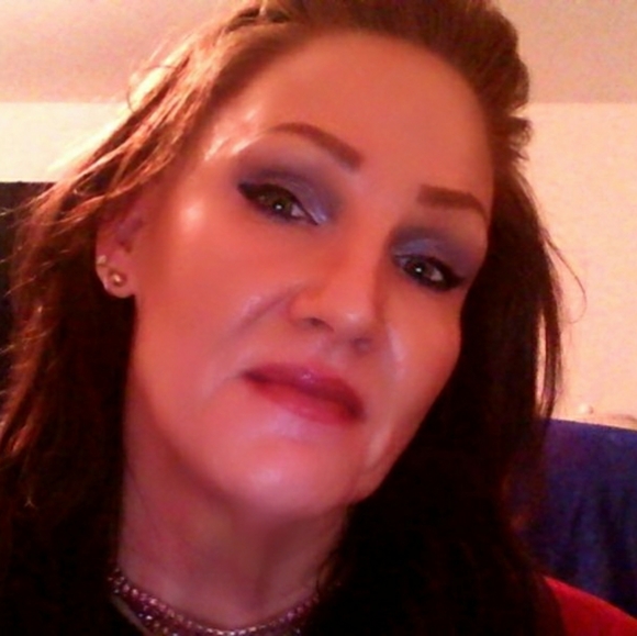 Meet your Posher, Lisa - Picture 4 of 4